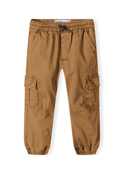 Spodnie brązowe typu bojówki dla małego chłopca ze sklepu 5.10.15 w kategorii Spodnie chłopięce - zdjęcie 171546001