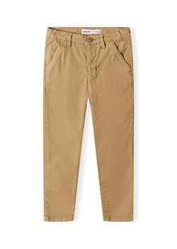 Jasnobrązowe spodnie typu chino dla małego chłopca ze sklepu 5.10.15 w kategorii Spodnie chłopięce - zdjęcie 171546301