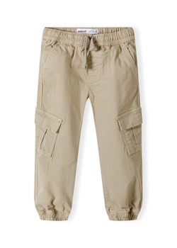 Spodnie beżowe typu bojówki dla małego chłopca ze sklepu 5.10.15 w kategorii Spodnie chłopięce - zdjęcie 171546332