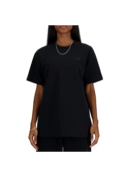 Koszulka New Balance WT41501BK - czarna ze sklepu streetstyle24.pl w kategorii Bluzki damskie - zdjęcie 171547813
