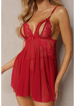 Czerwona Koszula Nocna z Koronkowymi Wstawkami na Ramiączkach ze Stringami Rellissa ze sklepu Renee odzież w kategorii Koszule nocne - zdjęcie 171550113