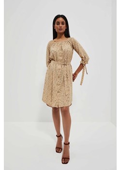 Krótka sukienka z dekoltem typu hiszpanka ze sklepu 5.10.15 w kategorii Sukienki - zdjęcie 171553461