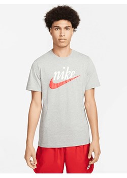 Nike Koszulka w kolorze szarym ze sklepu Limango Polska w kategorii T-shirty męskie - zdjęcie 171555551