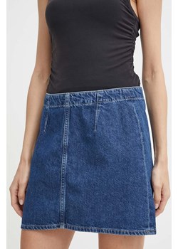 Calvin Klein Jeans spódnica jeansowa kolor niebieski mini prosta J20J222827 ze sklepu ANSWEAR.com w kategorii Spódnice - zdjęcie 171558770