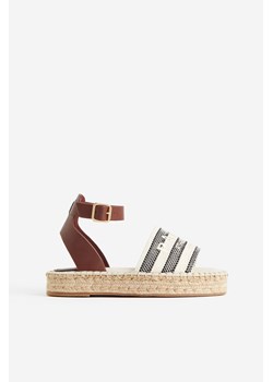 H & M - Espadryle z haftem - Niebieski ze sklepu H&M w kategorii Sandały damskie - zdjęcie 171560583