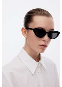 H & M - Okulary przeciwsłoneczne typu „kocie oczy" - Czarny ze sklepu H&M w kategorii Okulary przeciwsłoneczne damskie - zdjęcie 171560592