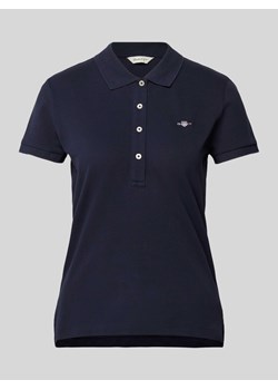 Koszulka polo o kroju slim fit z wyhaftowanym logo ze sklepu Peek&Cloppenburg  w kategorii Bluzki damskie - zdjęcie 171561721