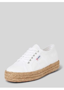Sneakersy ze sznurowaniem w jednolitym kolorze ze sklepu Peek&Cloppenburg  w kategorii Espadryle damskie - zdjęcie 171563790