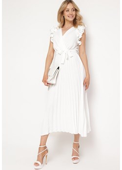 Biała Sukienka Pienea ze sklepu Born2be Odzież w kategorii Sukienki - zdjęcie 171583060