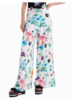 Desigual Spodnie materiałowe 23SWPW11 Kolorowy Relaxed Fit ze sklepu MODIVO w kategorii Spodnie damskie - zdjęcie 171587042