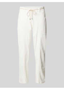 Spodnie w jednolitym kolorze z wiązanym paskiem ze sklepu Peek&Cloppenburg  w kategorii Spodnie damskie - zdjęcie 171589612