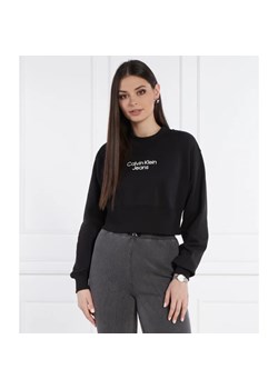 CALVIN KLEIN JEANS Bluza STACKED INSTITUTIONAL | Cropped Fit ze sklepu Gomez Fashion Store w kategorii Bluzy damskie - zdjęcie 171591120