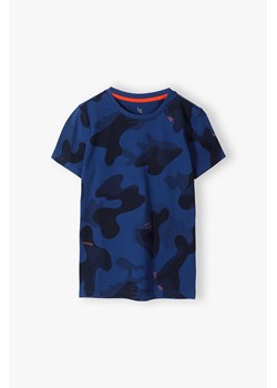 Granatowy t-shirt chłopięcy bawełniany- moro ze sklepu 5.10.15 w kategorii T-shirty chłopięce - zdjęcie 171598174