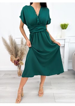 Zielona Sukienka z Kopertowym Dekoltem ze sklepu ModnaKiecka.pl w kategorii Sukienki - zdjęcie 171609670