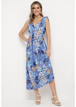Niebieska Sukienka z Kopertowym Dekoltem w Kwiaty z Gumką w Pasie Fionessa ze sklepu Born2be Odzież w kategorii Sukienki - zdjęcie 171691001