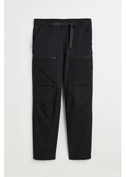 H & M - Przeciwdeszczowe spodnie outdoorowe Regular Fit - Czarny ze sklepu H&M w kategorii Spodnie męskie - zdjęcie 171695963