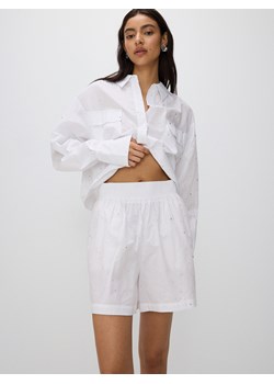 Reserved - Bawełniane szorty z aplikacjami - biały ze sklepu Reserved w kategorii Szorty - zdjęcie 171696844