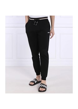 BOSS BLACK Spodnie dresowe Heritage Pants | Regular Fit ze sklepu Gomez Fashion Store w kategorii Spodnie męskie - zdjęcie 171706261