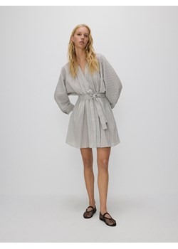 Reserved - Mini sukienka z paskiem - jasnoszary ze sklepu Reserved w kategorii Sukienki - zdjęcie 171710511