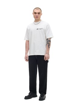 Cropp - Biały t-shirt typu comfort z printem - kremowy ze sklepu Cropp w kategorii T-shirty męskie - zdjęcie 171931371