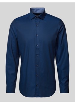 Koszula biznesowa o kroju body fit z kołnierzykiem typu kent model ‘ROYAL’ ze sklepu Peek&Cloppenburg  w kategorii Koszule męskie - zdjęcie 171932683