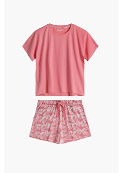 Piżama damska bawełniana - t-shirt i krótkie spodenki w kwiatki - różowa - Atlantic ze sklepu 5.10.15 w kategorii Piżamy damskie - zdjęcie 171933100