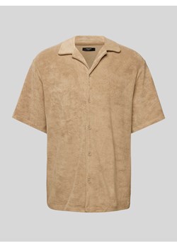 Koszula casualowa z kołnierzem z połami model ‘TERRY’ ze sklepu Peek&Cloppenburg  w kategorii Koszule męskie - zdjęcie 171934862