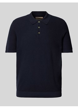 Koszulka polo z fakturowanym wzorem model ‘BLUSANDRI’ ze sklepu Peek&Cloppenburg  w kategorii T-shirty męskie - zdjęcie 171934921