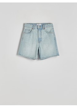 Reserved - Jeansowe szorty z przetarciami - niebieski ze sklepu Reserved w kategorii Szorty - zdjęcie 171938810