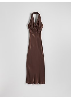 Reserved - Satynowa sukienka maxi z dekoltem halter - brązowy ze sklepu Reserved w kategorii Sukienki - zdjęcie 171938862