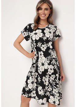 Czarno-Biała Sukienka w Kwiaty o Luźnym Kroju z Krótkim Rękawem Haldana ze sklepu Born2be Odzież w kategorii Sukienki - zdjęcie 171942381