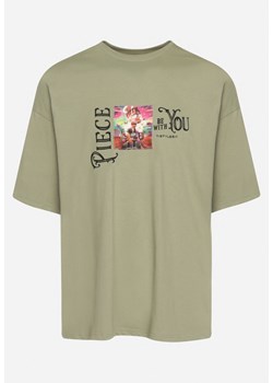 Jasnozielona Koszulka z Bawełny Ozdobiona Naszywkami Ranessa ze sklepu Born2be Odzież w kategorii T-shirty męskie - zdjęcie 171942490