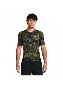 Męska koszulka treningowa Under Armour UA HG Armour Printed SS - khaki ze sklepu Sportstylestory.com w kategorii T-shirty męskie - zdjęcie 171943772