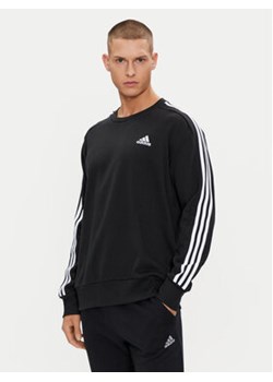 adidas Bluza Essentials IC9317 Czarny Regular Fit ze sklepu MODIVO w kategorii Bluzy męskie - zdjęcie 171948333