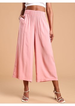 Sinsay - Spodnie z wiskozy - różowy ze sklepu Sinsay w kategorii Spodnie damskie - zdjęcie 171958263