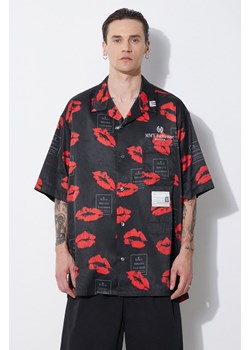 Maison MIHARA YASUHIRO koszula Kiss Printed męska kolor czarny relaxed A12SH080 ze sklepu PRM w kategorii Koszule męskie - zdjęcie 171962351