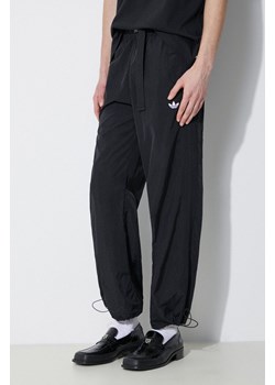 adidas Originals spodnie dresowe kolor czarny gładkie IS0188 ze sklepu PRM w kategorii Spodnie męskie - zdjęcie 171962662