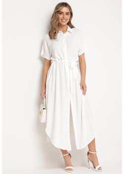 Biała Sukienka Wiskozowa o Luźnym Koszulowym Kroju Wiązana w Talii Rionella ze sklepu Born2be Odzież w kategorii Sukienki - zdjęcie 171976022