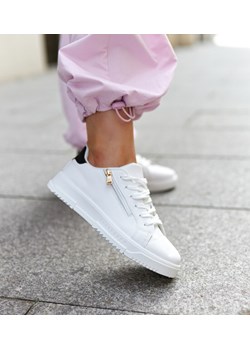 Białe sneakersy z suwakiem na boku Shanna ze sklepu gemre w kategorii Trampki damskie - zdjęcie 171977342