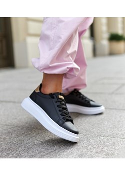 Czarne sneakersy na grubej podeszwie Ivalu ze sklepu gemre w kategorii Trampki damskie - zdjęcie 171977402