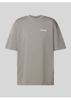 T-shirt o kroju oversized z logo ze sklepu Peek&Cloppenburg  w kategorii T-shirty męskie - zdjęcie 171977840