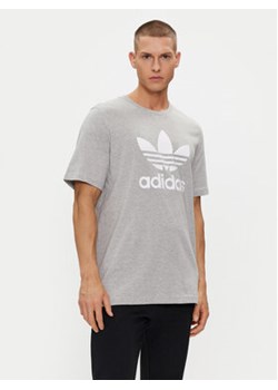 adidas T-Shirt Adicolor Classics Trefoil T-Shirt IA4817 Szary Regular Fit ze sklepu MODIVO w kategorii T-shirty męskie - zdjęcie 171991041