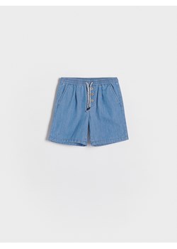 Reserved - Jeansowe szorty - niebieski ze sklepu Reserved w kategorii Spodenki chłopięce - zdjęcie 171993884