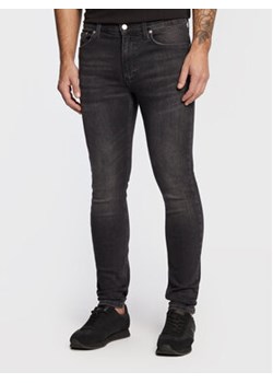 Calvin Klein Jeans Jeansy J30J321018 Szary Super Skinny Fit ze sklepu MODIVO w kategorii Jeansy męskie - zdjęcie 172003184