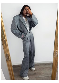 Modne spodnie z szeroką nogawką w paski MARIKA - szare ze sklepu magmac.pl w kategorii Spodnie damskie - zdjęcie 172007201