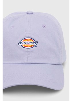 Dickies czapka kolor fioletowy z aplikacją ze sklepu PRM w kategorii Czapki z daszkiem damskie - zdjęcie 172009342