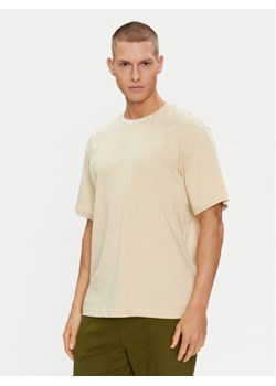 The North Face T-Shirt Zumu NF0A87DD Beżowy Regular Fit ze sklepu MODIVO w kategorii T-shirty męskie - zdjęcie 172020152
