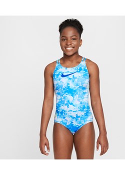 Jednoczęściowy kostium kąpielowy z ramiączkami skrzyżowanymi na plecach dla dużych dzieci (dziewcząt) Nike Swim Dream Clouds - Niebieski ze sklepu Nike poland w kategorii Stroje kąpielowe - zdjęcie 172023833