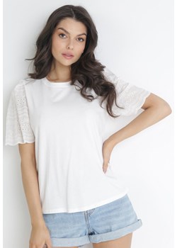 Biała Bluzka Amarhesilea ze sklepu Born2be Odzież w kategorii Bluzki damskie - zdjęcie 172030531