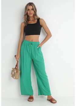 Zielone Spodnie Sharrill ze sklepu Born2be Odzież w kategorii Spodnie damskie - zdjęcie 172030903